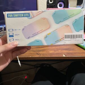 任天堂SwitchLight ケース
