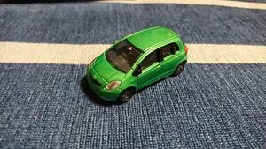 TOMY　トミー　ミニカー　トヨタ　VITZ　NO.33　　欠品破損分かりません　動作未確認　中古　保管品