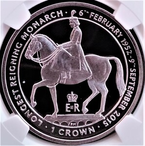 【 マン島 馬上のエリザベス 】 最高鑑定 2015 国王在位最長記念 銀貨 1クラウン NGC PF70 ULTRA CAMEO COA ケース付き コイン投資