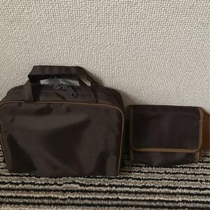 バックインバックとコスメポーチセット ブラウン