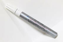 【三菱鉛筆】MITSUBISHI uni 三菱ペイントマーカー PX-20 中字・油性・不透明 丸芯 銀色 シルバー ペン_画像2