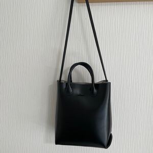 ショルダーバッグ YAHKI