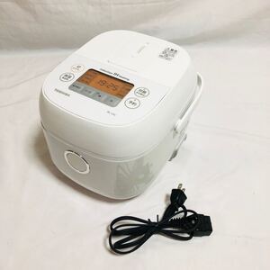 東芝 IHジャー炊飯器(3合炊き) ホワイトTOSHIBA RC-5XL-W