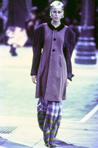 AW1993 COMME DES GARCONS ENLARGED SHOULDER COAT ad1993 90s Comme des Garcons coat Vintage 