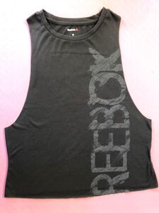 Reebok タンクトップ