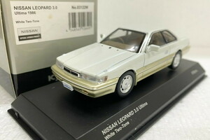 京商 1/43 日産 レパード アルティマ 3.0 F31 1986 ホワイト ツートン KYOSHO 1:43 NISSAN LEOPARD ULTIMA 3.0 WHITE TWO TONE diecast