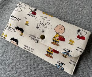ハンドメイド フラットポーチ スヌーピー o