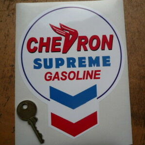 ★送料無料★CHEVRON Style SUPREME GASOLINE Sticker シェブロン ステッカー デカール 115mm × 145mm.の画像1