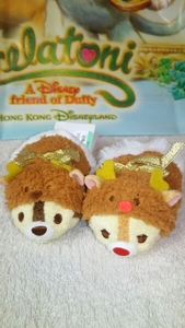  new goods limitation 1 set Hong Kong Disney Land Christmas limitation chip . Dale tsumtsumS size 