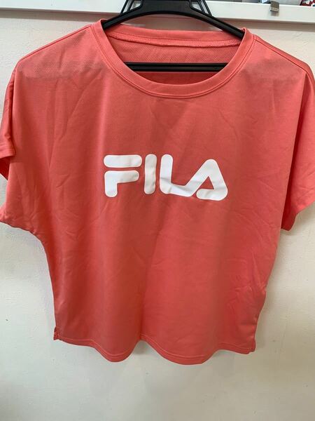 未使用　FILA レディース　Tシャツ L