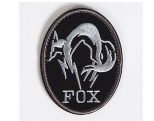 FOXHOUND サバイバルゲーム ハロウィンコスプレ ミリタリーパッチ ベルクロワッペン 刺繍タイプ E196T2 シルバー
