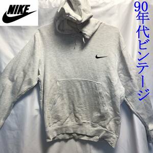  90年代ビンテージ NIKE 刺繍パーカー