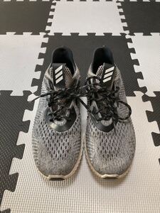 アディダス アルファバウンスalpha bounce27.0 ランニングシューズ