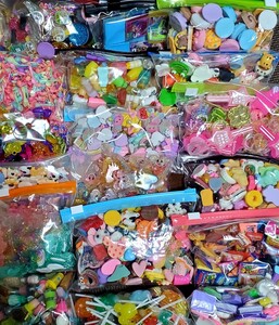 デコパーツ 100個
