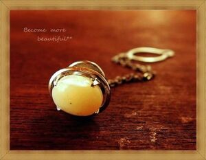 * god ..* material unknown shines white Stone. tie tack *35
