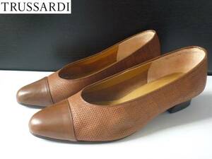  Trussardi (TRUSSARDI) Brown original leather pumps 23.0