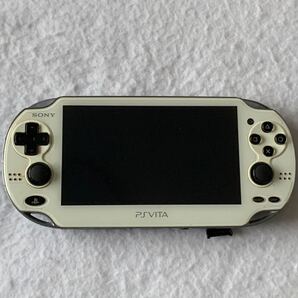 PS Vita 1000 本体のみ