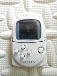 美品 SONY/ソニー PS ポケットステーション SCPH-4000 動作確認済 ホワイト データ残し 電池入り チョコボPRG