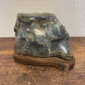 ●自然石 木製台 置物 14cm×20cm×12.5cm 中古品