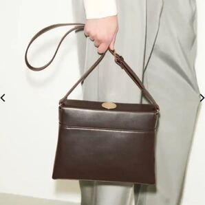 新品 THROW by SLY【TRAPEZOID ショルダーバッグ】新品未使用 タグ付き