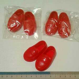 ■赤い靴　ソフビ　おもちゃ　人形　ドール　フィギュア　佐川60サイズ発送
