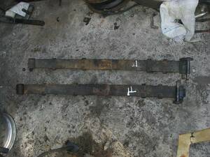  Mitsubishi Jeep (J54) front springs left right set 