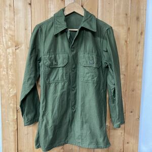 送料無料 60's 米軍実物 COTTON SATEEN OG 107 ユーティリティシャツ ナム戦　美品