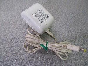 【■東芝 ACアダプタ AC-ADP7 入力AC100V 出力DC9V 0.8A 動作OK ★】★