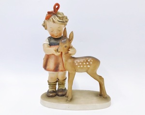 ドイツ製 Goebel ゲーベル社 高さ28,3cm フンメル人形 少女と小鹿 m.j Hummel 置物 人形 オブジェ 西洋 アンティーク インテリア