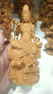 木彫仏像　自在観音 観音菩薩 座像 仏教工芸品　精密彫刻　極上品　仏師で仕上げ品
