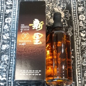 泡盛 リキュール 新里酒造/新里 7年古酒 41度700ml