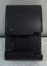 ∋ 351　SONY ソニー BC-VW1 NP-FW50用　バッテリーチャージャー_画像1