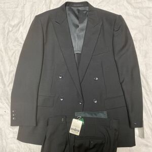 新品　未使用　タグ付き　高級礼服　フォーマル　ウール100% ダブルスーツ　ブラック　上下セット　サイズBB3 ノーベンツ　フワフワ生地