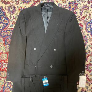 新品　未使用　タグ付き　ウール100% 礼服 ブラックスーツ　ダブルフォーマル サイズA4 2タック　冠婚葬祭　アジャスター付　台場仕立て