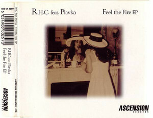 【CDシングル】Caspar Poundもう一つの顔　R.H.C. Feat. Plavka Feel The Fire EP