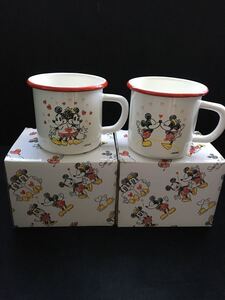ミッキー&ミニーホーローペアマグカップ 未使用