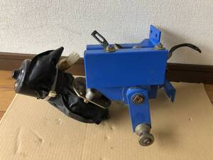 ■イセキ コンバイン HL195G 旋回モーター 農機具 部品 ハーツ 中古■サ1