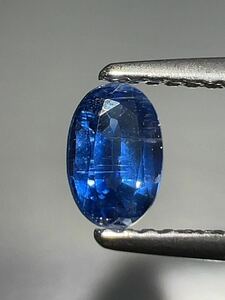 「激安宝石」カイヤナイトルース　0.56ct KS500-82