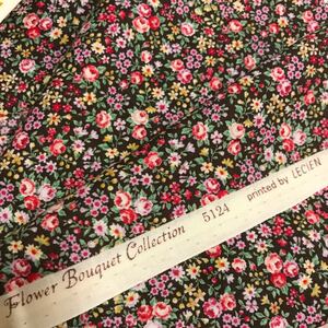 LECIEN ルシアン Antique Flower アンティーク フラワー ダークレッド 蕾の赤い薔薇柄