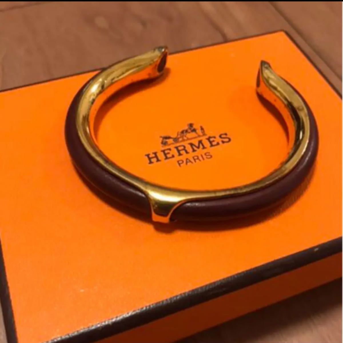 美品】エルメス HERMES エマイユMM バングル 腕時計、アクセサリー ...