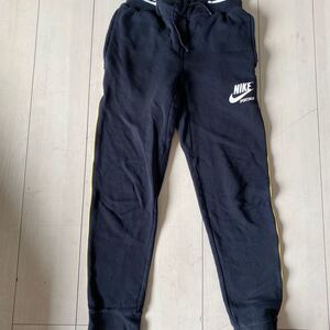 NIKE スウェットパンツ