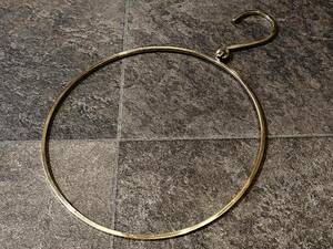  brass towel hanger ( Gold ) ring hook scarf stole muffler bath goods brass miscellaneous goods circle . Vintage antique 