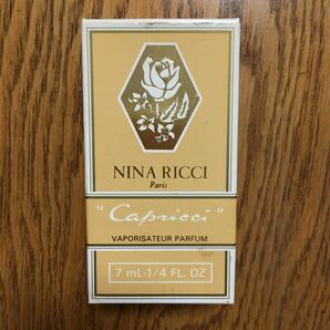 NINA RICCI 香水　Capricci 7ml. ニナリッチ