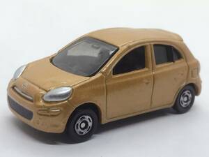 けA3★トミカ ミニカー トミカとあそぼう！キャリアカーセット 2010 日産 マーチ 薄茶