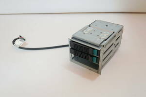  Hitachi slim tower type server 2.5 -inch HDD cage HITACHI GQUS12AL-HGNNKN2 use ②