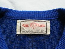 ☆ 70s 英国製 ビンテージ Alan Paine アランペイン フルール・ド・リス 百合の紋章 総柄 ラムズウール セーター size42 青 ☆USA古着 60s_画像4