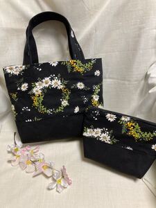 ☆ランチバッグ(トートバッグ)・ポーチのセット(花かんむり)・マイボトルを持って ハンドメイド ミニトートバッグ