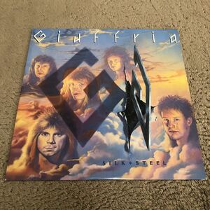 【国内盤】 Giuffria ジェフリア シルク&スティール / LP レコード / P-13258 / ライナー有 / 洋楽ロックハードロックヘヴィメタ /