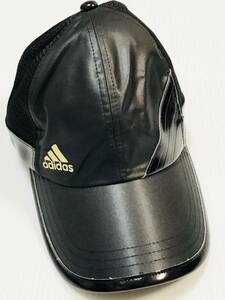 新品！adidas アディダス　ブラック　切り替えデザイン　キャップ