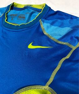 NIKE ナイキトレーニングウエア Lサイズ相当